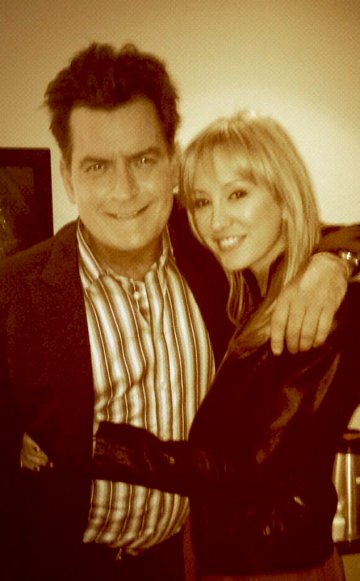 Чарли Шийн и Брет Роси; Снимка: Twitter