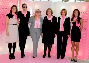 Елизабет Коробченко, кметицата на София Йорданка Фандъкова и Ивет Лалова, Снимка: AVON