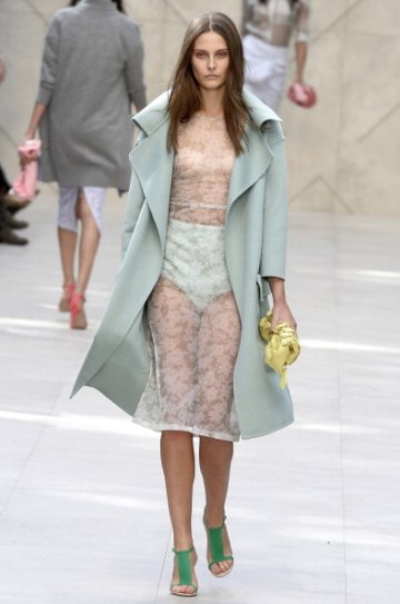 Burberry Prorsum SS 2014 Снимка: Reuters (архив)