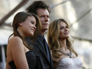 Кира, Кевин и Соси; Снимка: Reuters