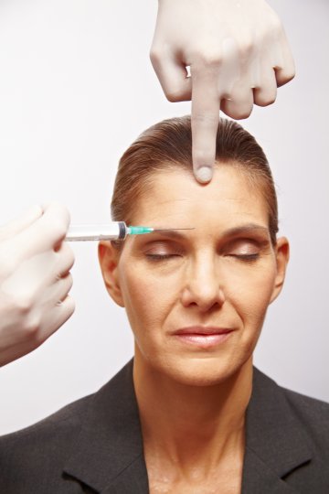 Това няма да прикрие годините ви; Снимка: Dreamstime