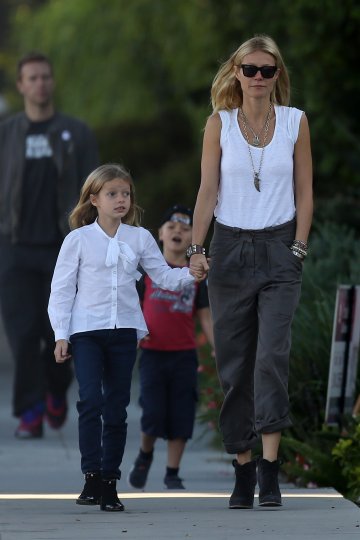 Гуинет и децата ѝ; Снимка: Splash News