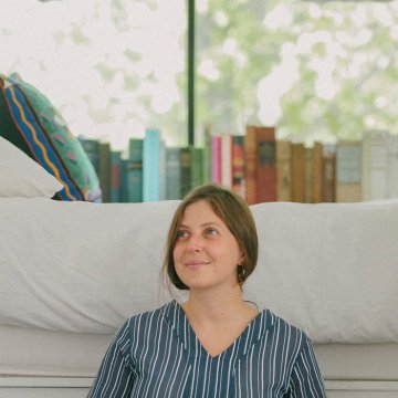 Instagram:thebustinyhome
