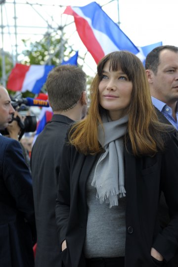 Карла Бруни; Снимка: Reuters