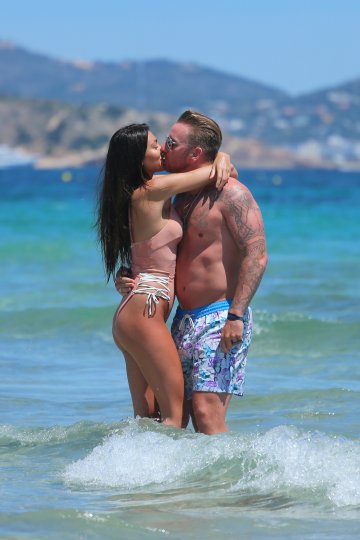 Снимки: Splash