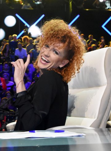 Люси има нова тръпка. Снимка: Булфото