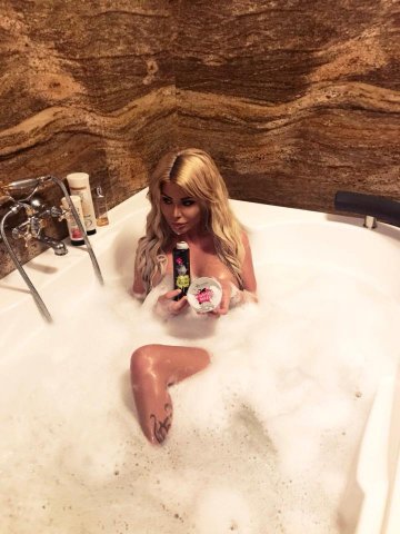 Снимка: Facebook