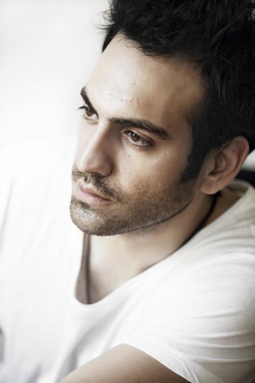 Бура Гюлсой избра тази снимка за своя Facebook. Снимка: Elle