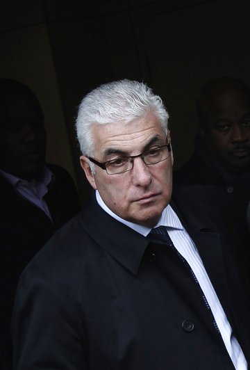 Мич все пак е решил да изкарай нещо от смъртта на дъщеря си. Снимка: Reuters