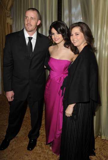 Селена Гомес с родителите си; Снимка: Getty Images