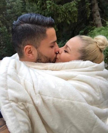 Благой и Деси очакват дете. Снимка: Facebook