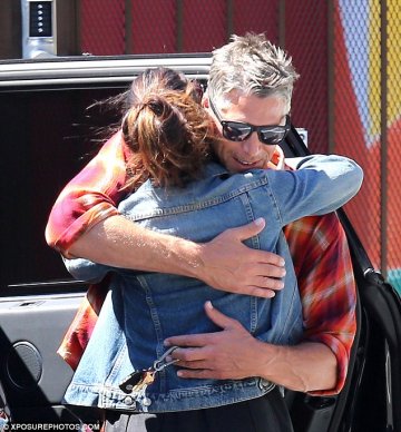 Сандра и Брайън; Снимка: dailymail.co.uk