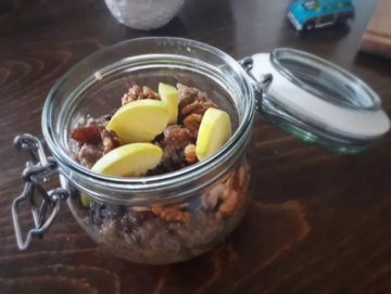 Снимка: Cloves and vanilla