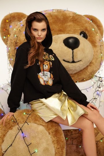 Снимка: Moschino