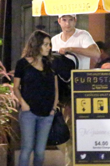 Снимка; Splash News