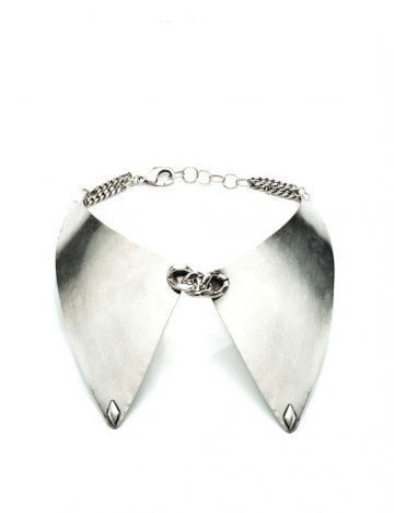 Снимка: Dannijo