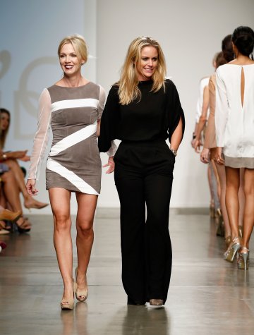 Джени и дизайнерката; Снимка: Getty Images