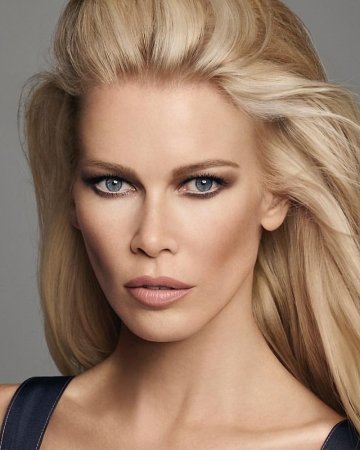 Снимка: Claudia Schiffer Makeup