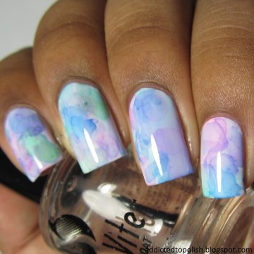 Снимка: addictedtopolish.blogspot