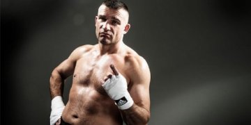 Втори легендарен боец в България за 13-ия Международен лагер по карате киокушин