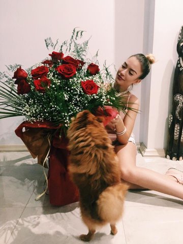 Снимки: Facebook