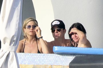 Дженифър, Джъстин и Кортни; Снимка: Splash News