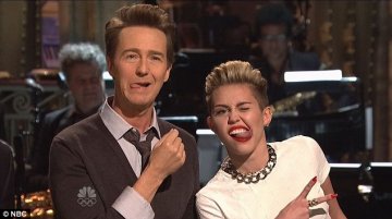 Майли и Ед; Снимка: NBC