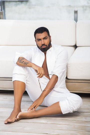 Азис: Бог ме чу, ще пея на сцена с Лепа Брена!