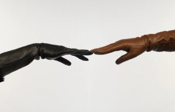 Снимка: Hermes