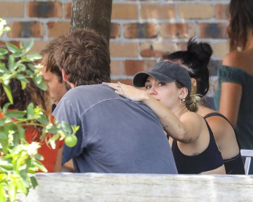 Снимки: Splash