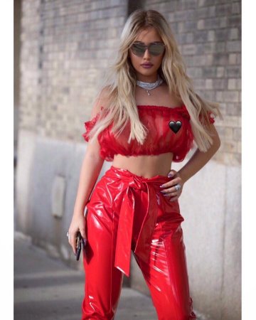 Снимки: Instagram