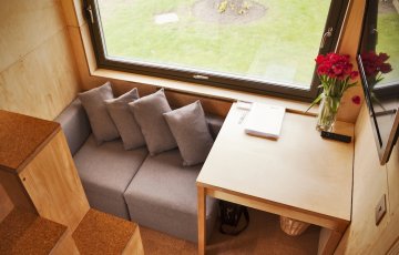 Да живееш в куб. Най-малкият в света (видео)