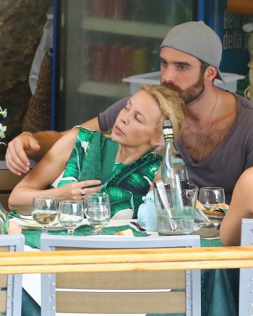 Снимка: splashnews.com