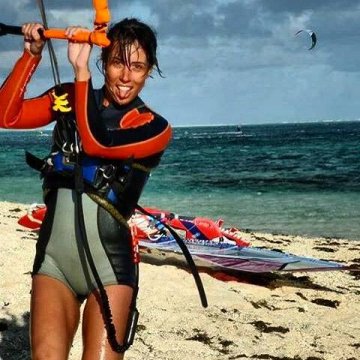 Снимка; Facebook