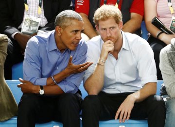 Снимки: Reuters