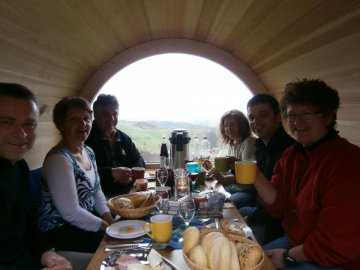 Schlafen im Weinfass/Facebook