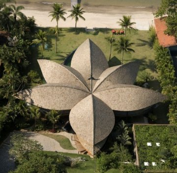 Къща - цвете