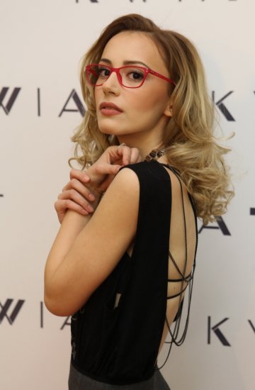 Снимка: Хайлайф/ От игла до конец