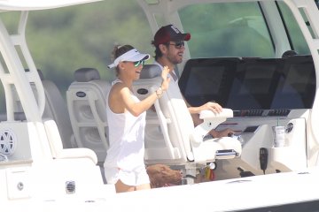 Снимка: Splash