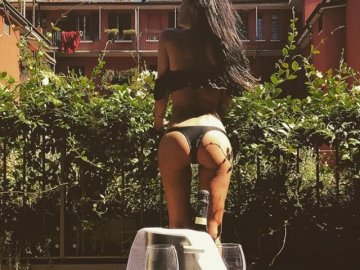 Снимки: Instagram