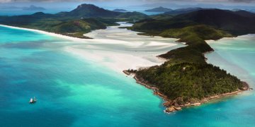 Снимка: Cosmopolitan