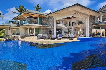 Снимка: homedsgn.com
Бижуто на Мауи (Jewel of Maui Residence) - луксозно имение в Капалуа на Мауи - втория по големина Хавайски остров
