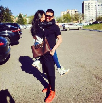 Бъдещите младоженци Благой и Есмер. Снимка: Facebook