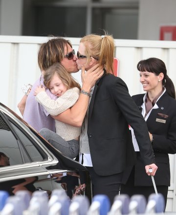 Кийт Никол и голямата им дъшеря Съндей; Снимка: Splash News