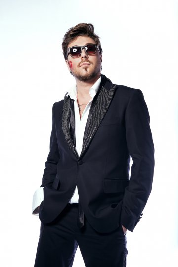 Миро ще води любовно TV шоу