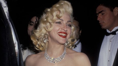 Мадона позира гола във фотосесия, вдъхновена от Мерилин Монро