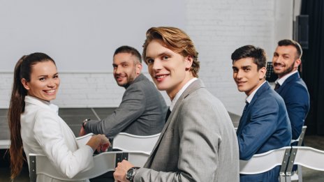 Харизмата не е дарба, това е стратегия. Ето твоята...