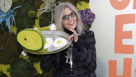 Сбъдната мечта: Даян Кийтън направи кавър на Thank U, Next