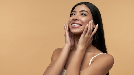 Азелаинова киселина – невъзпетият герой в борбата с акне