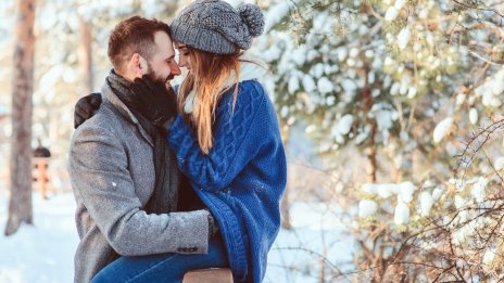Наближават празници – хората от кои зодии са готови за по-сериозна връзка?